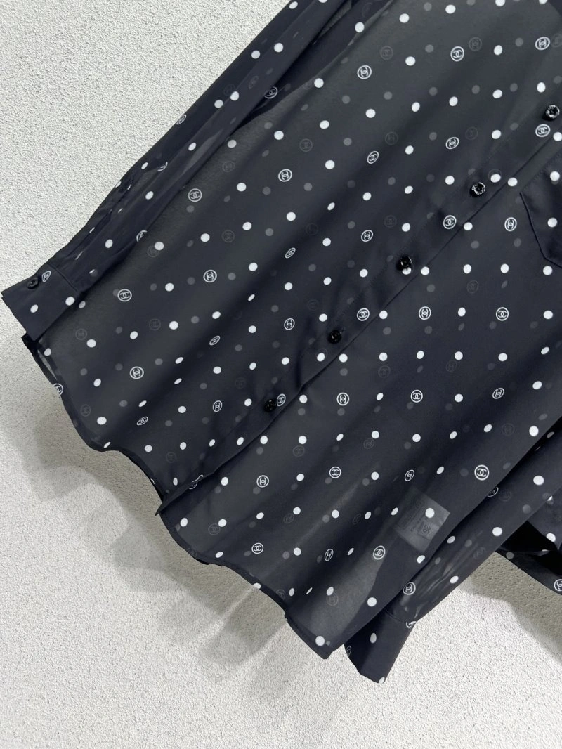 Chanel Short Suits StreetReady 110382