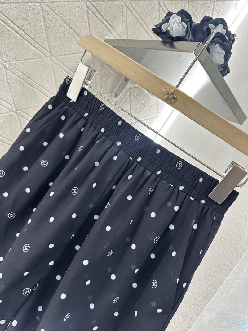 Chanel Short Suits Original 110373