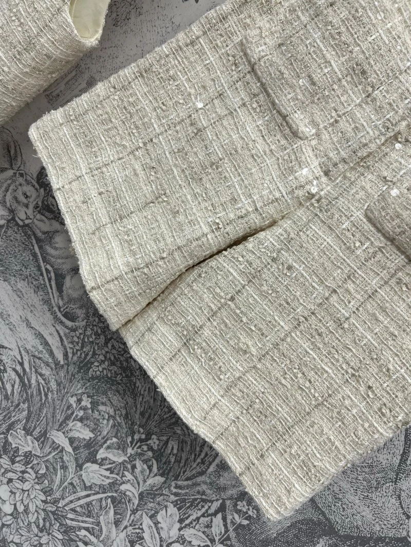 Chanel Short Suits ComfortFit 108078