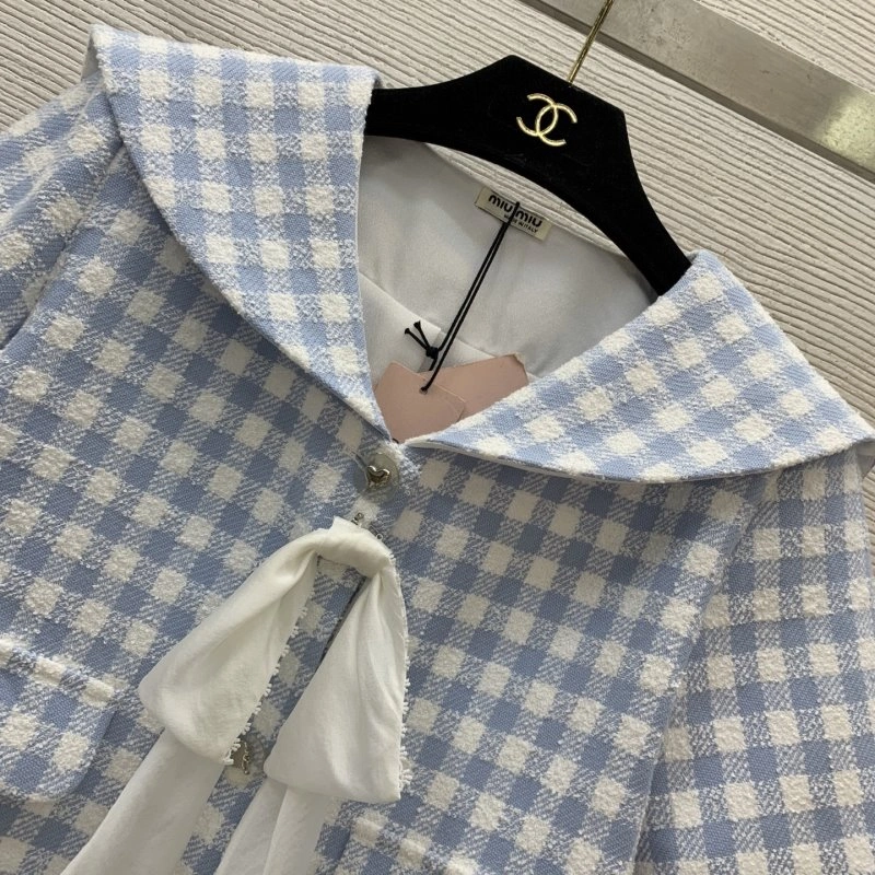 Cozy Chanel Short Suits 108083
