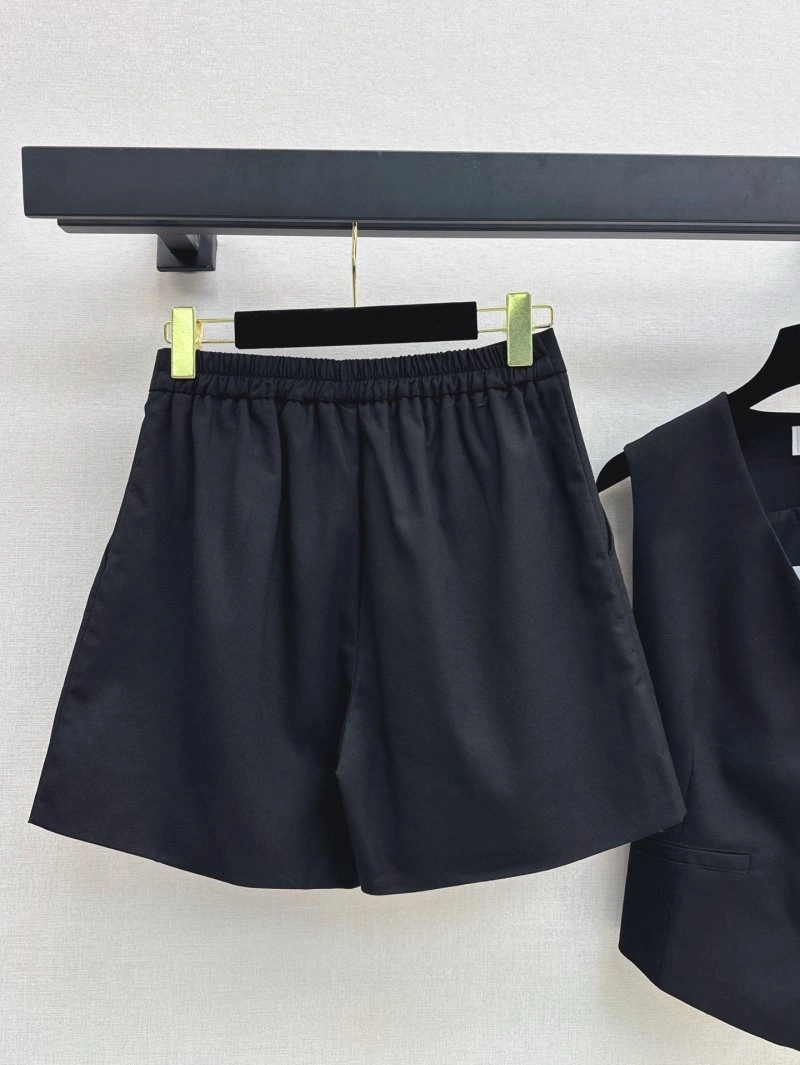 Reliable Chanel Short Suits 108063