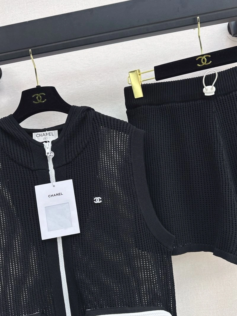 Practical Chanel Short Suits 108057