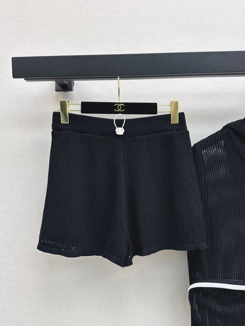 Practical Chanel Short Suits 108057
