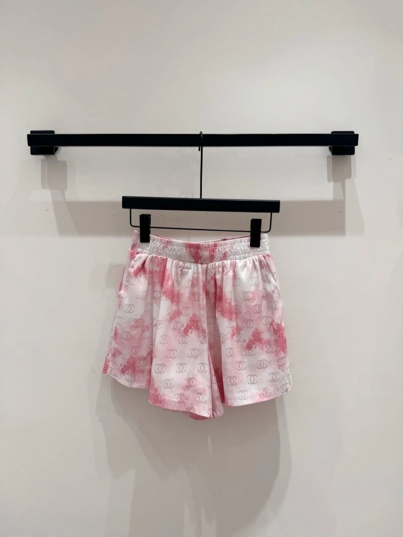 Chanel Short Suits Sporty 109756