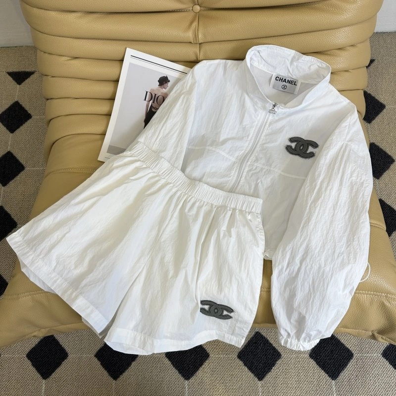 RelaxedFit Chanel Short Suits 109726