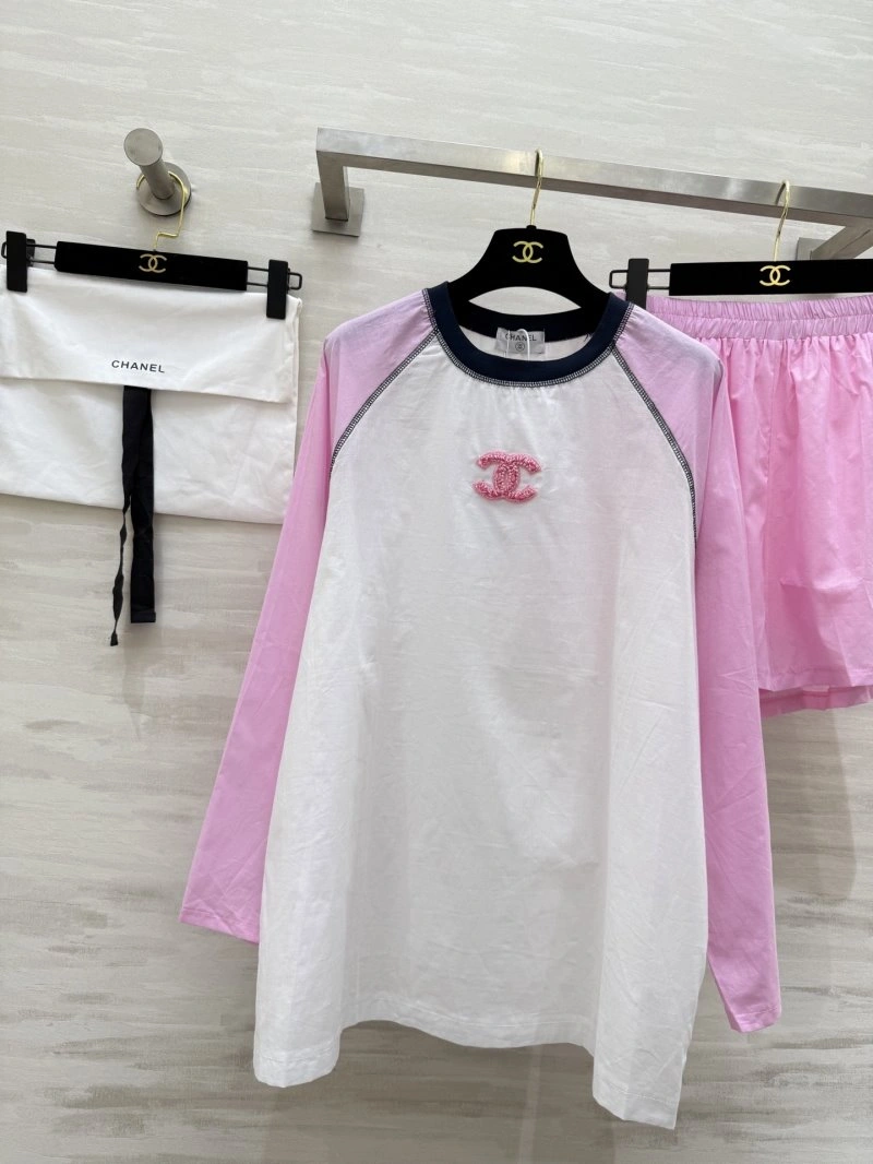 MultiPurpose Chanel Short Suits 109443