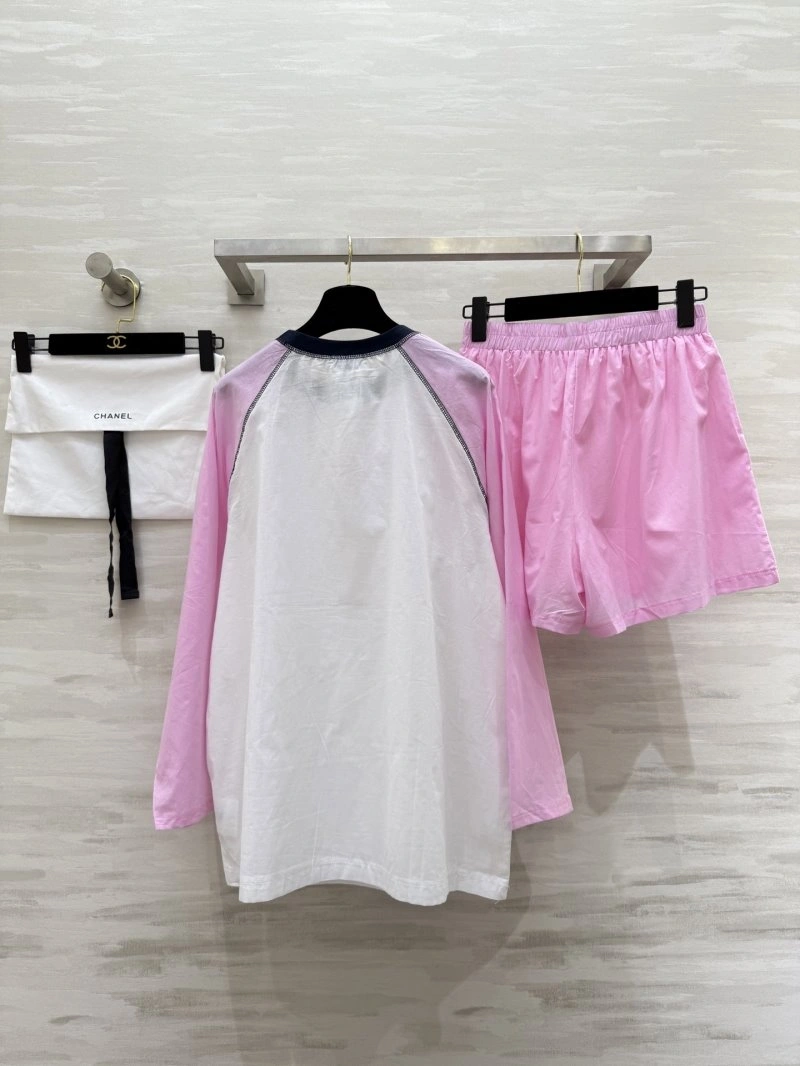 MultiPurpose Chanel Short Suits 109443