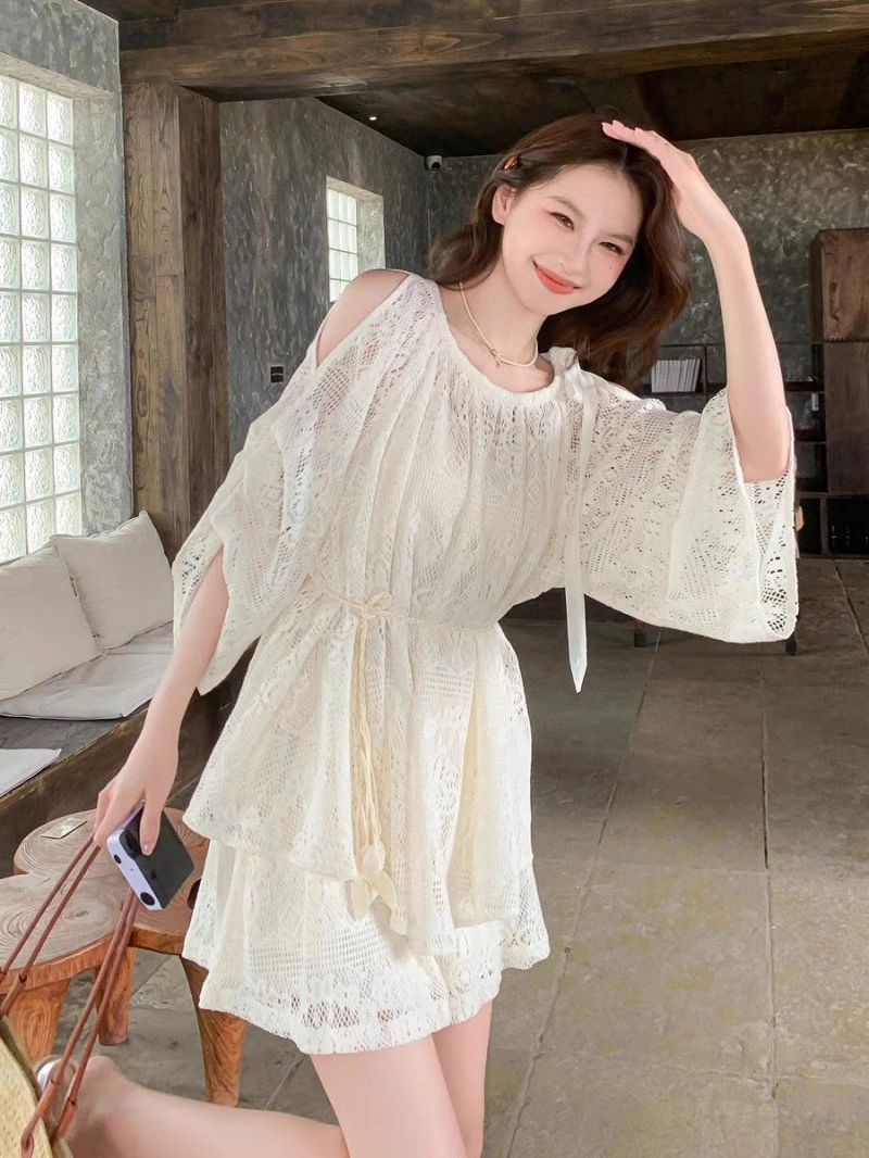 Chanel Short Suits Neat 109441