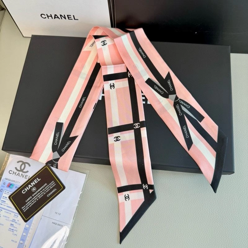 Supportive Chanel Silk 272428