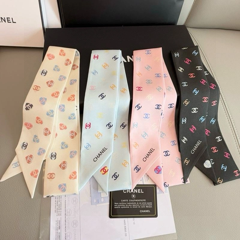 UrbanChic Chanel Silk 272435
