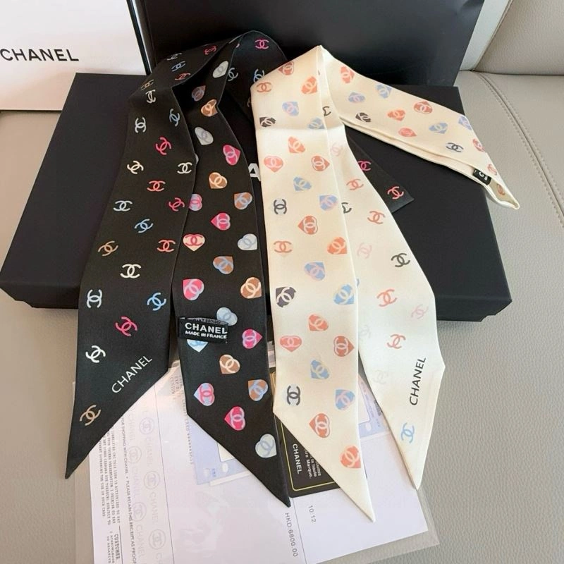 UrbanChic Chanel Silk 272435