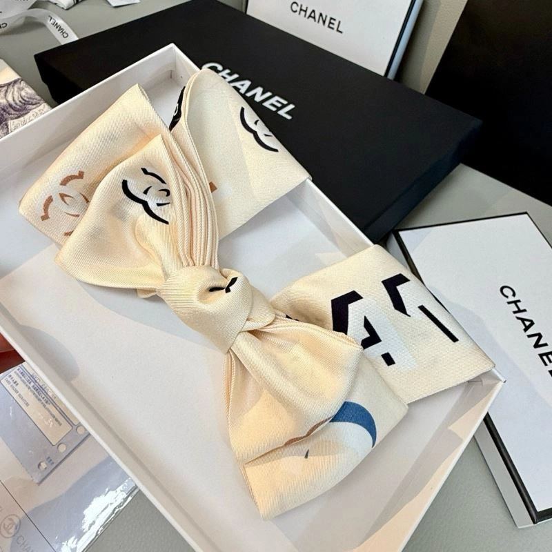 Chanel Silk Breathable 272411