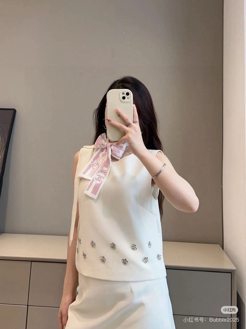 Chanel Silk TimelessDesign 272408