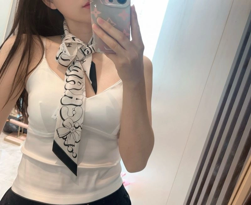 Chanel Silk Durable 272392
