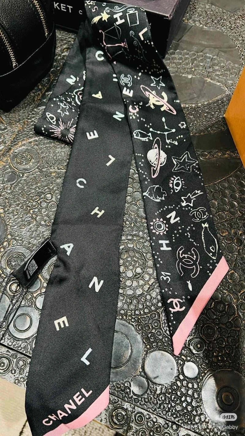 Chanel Silk FlexibleFit 272390