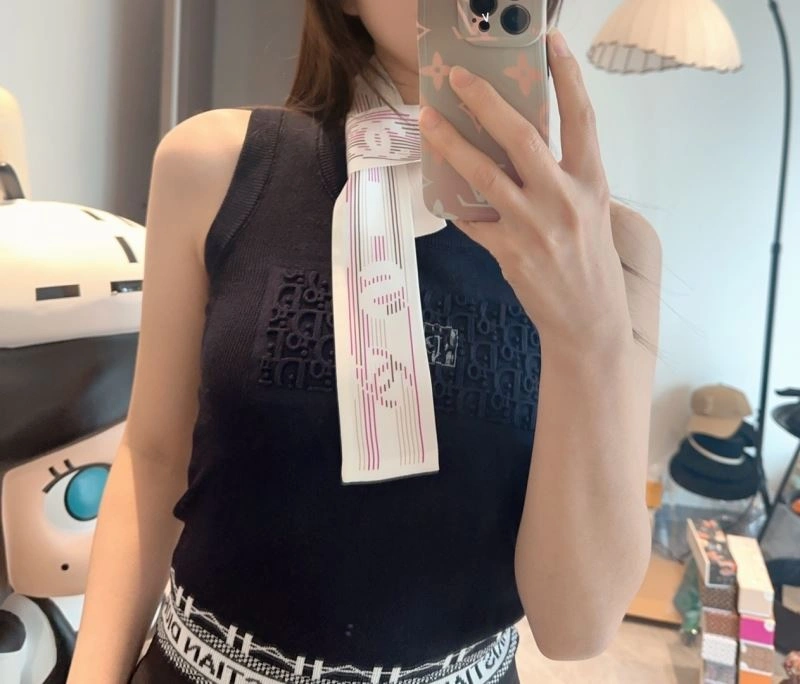 Chanel Silk HighQuality 272376
