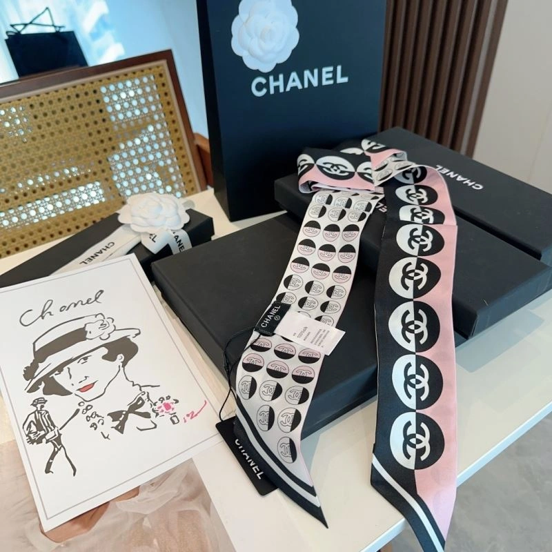 Refined Chanel Silk 272378