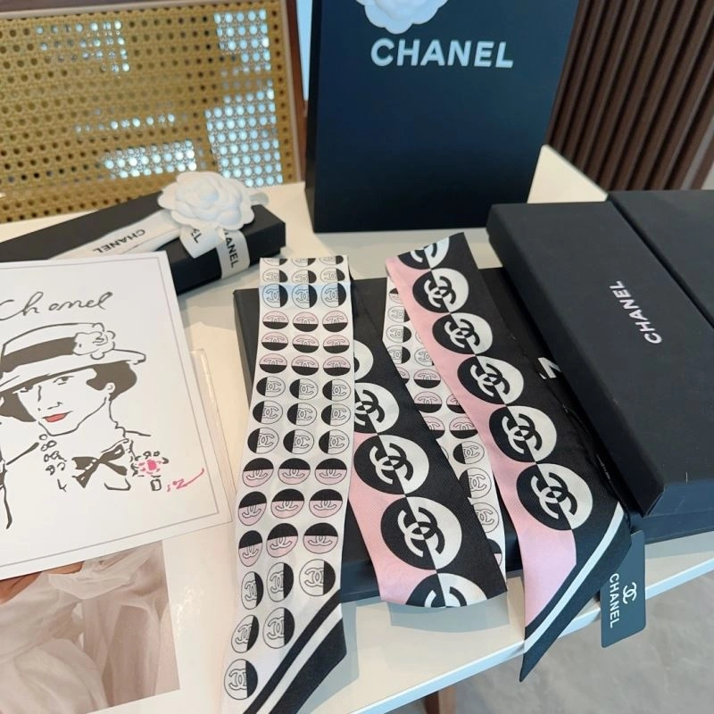 Refined Chanel Silk 272378