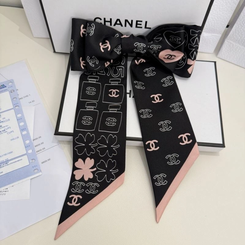 Chanel Silk FreshLook 273059
