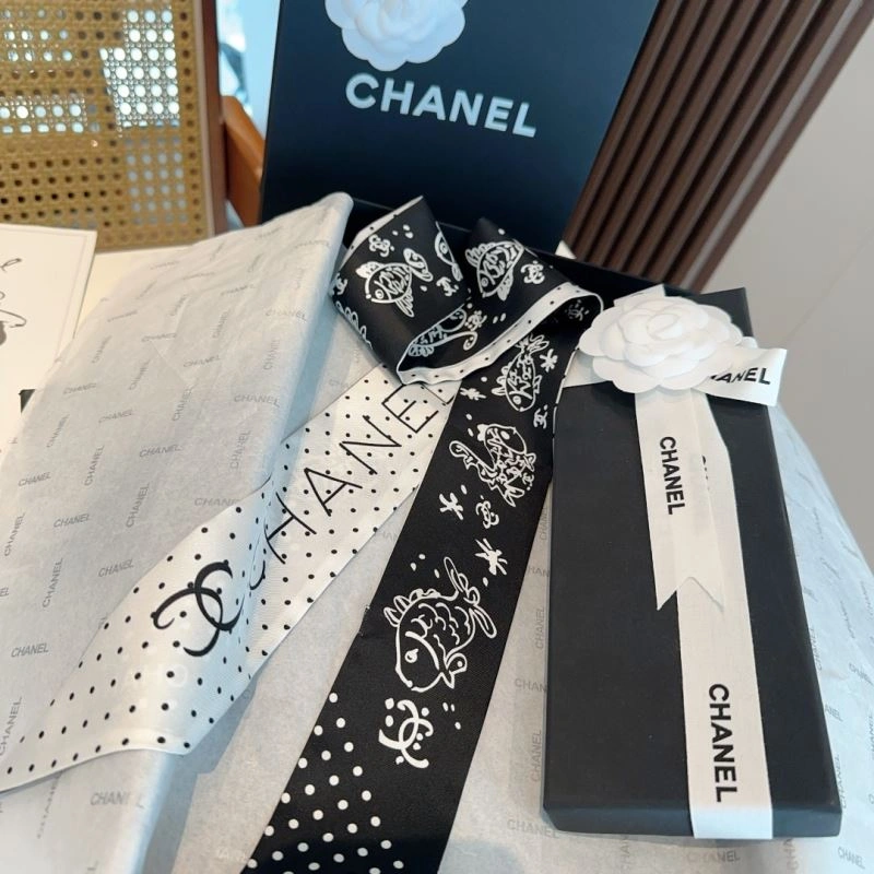 Efficient Chanel Silk 273047