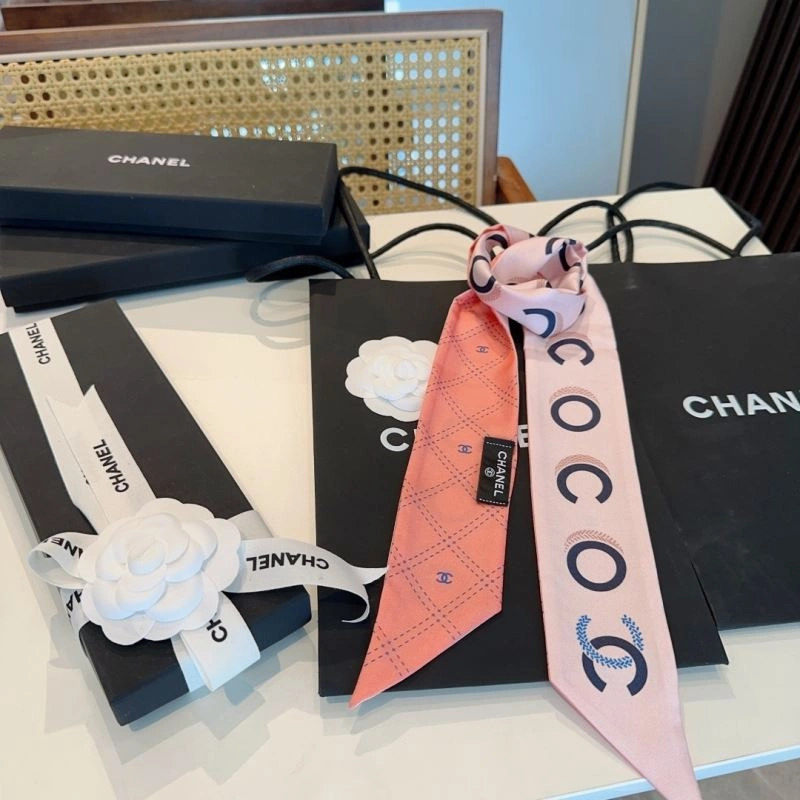 Refined Chanel Silk 273048