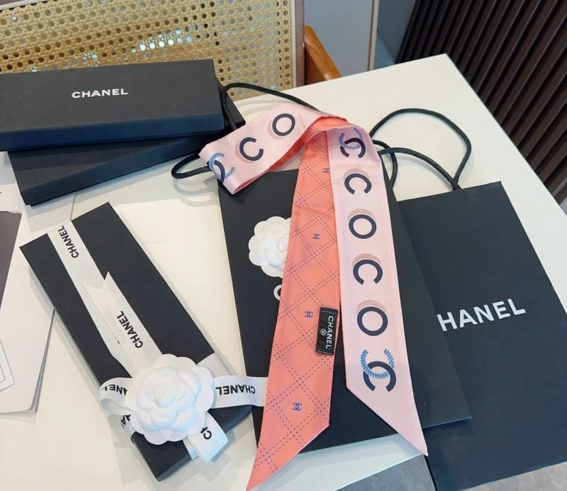 Refined Chanel Silk 273048