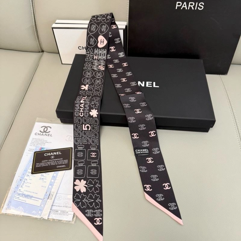 Fashionable Chanel Silk 273051