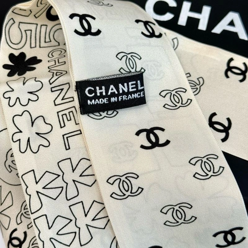 Chanel Silk TravelReady 273039