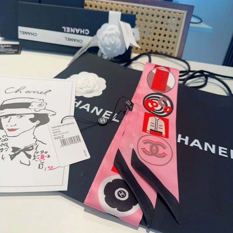 Chanel Silk Cozy 273026