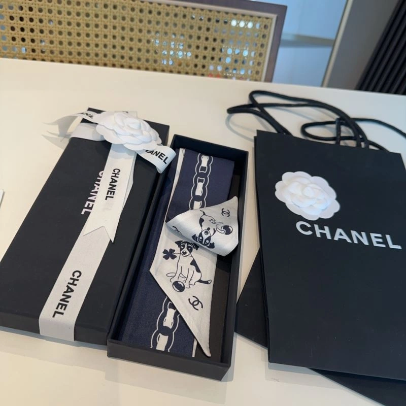 Chanel Silk TopPick 273031