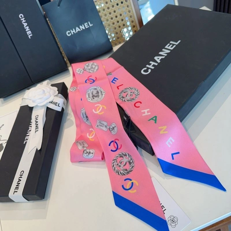 Trendy Chanel Silk 273045