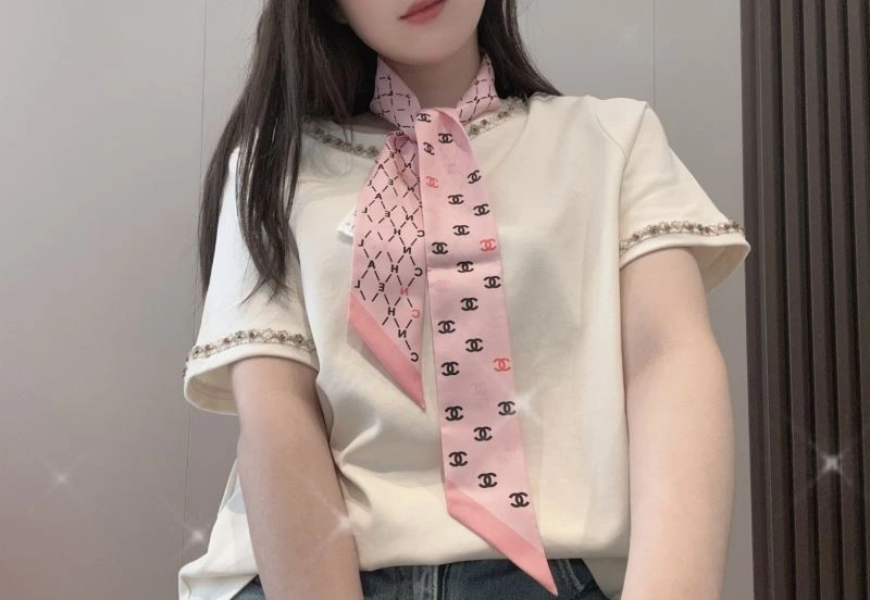 Comfortable Chanel Silk 273023
