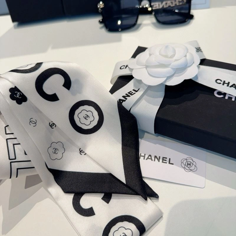 Refined Chanel Silk 272991