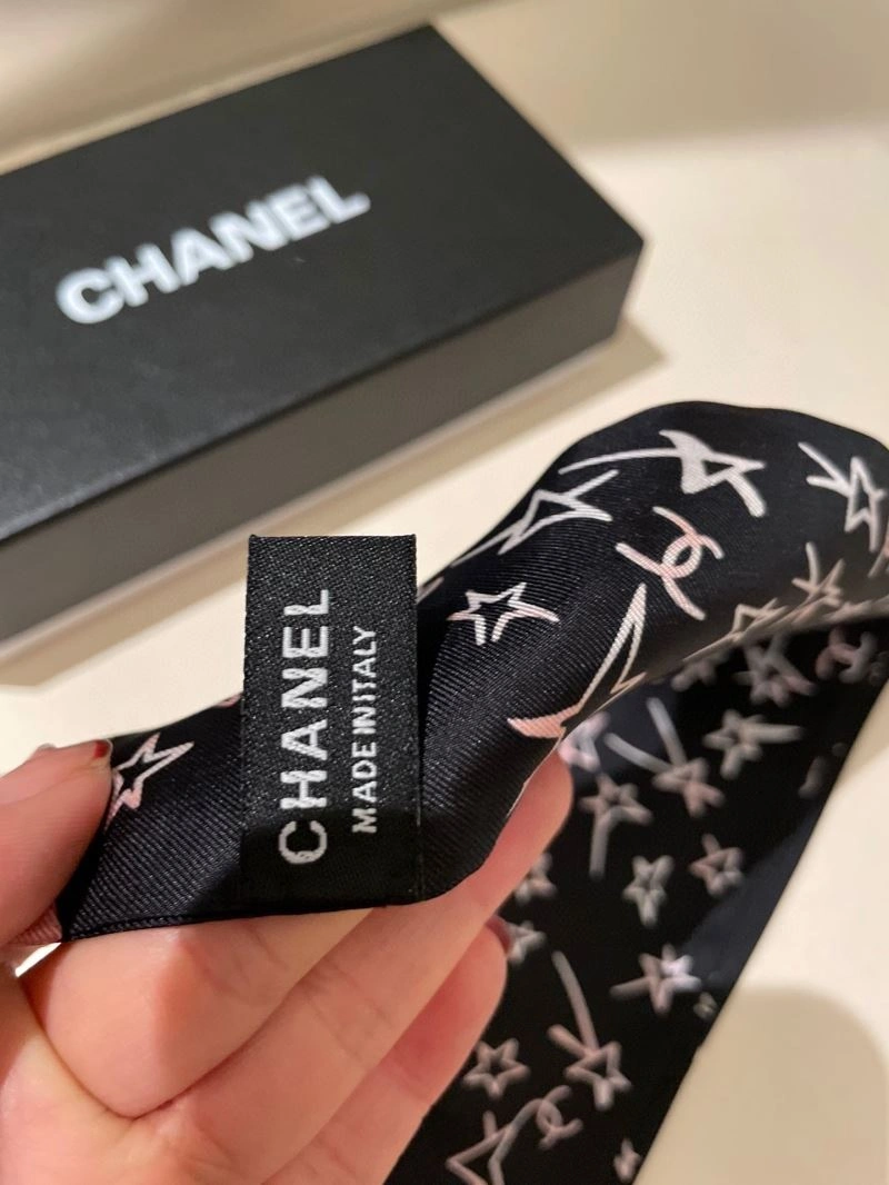 TechFriendly Chanel Silk 272996