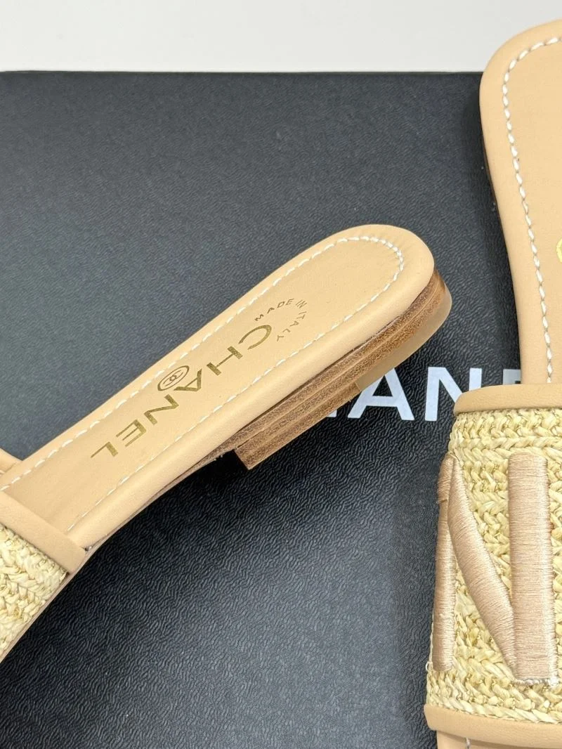 Chanel Slippers ComfortFit 19876