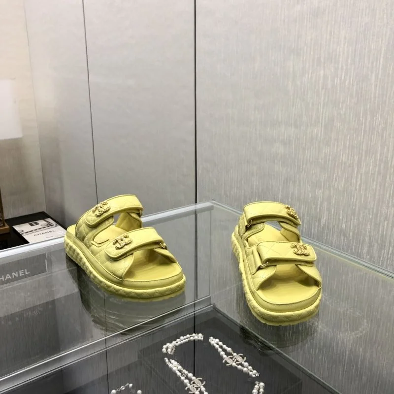 Neat Chanel Slippers 19829