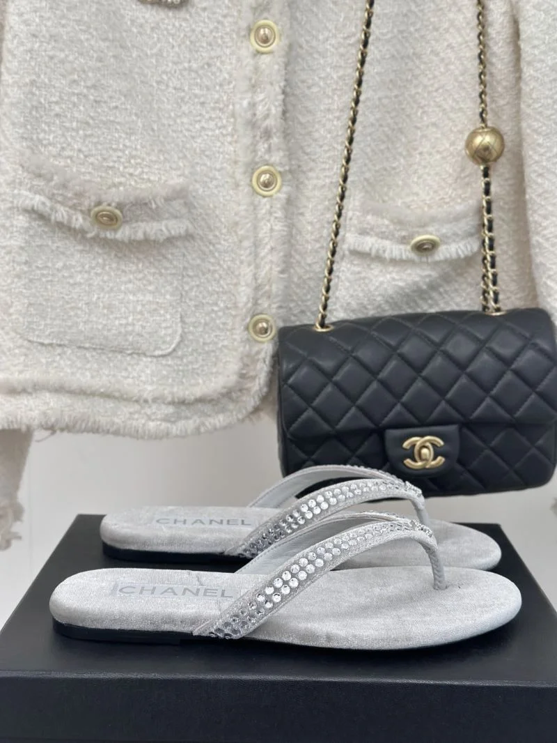 MoistureWicking Chanel Slippers 19791