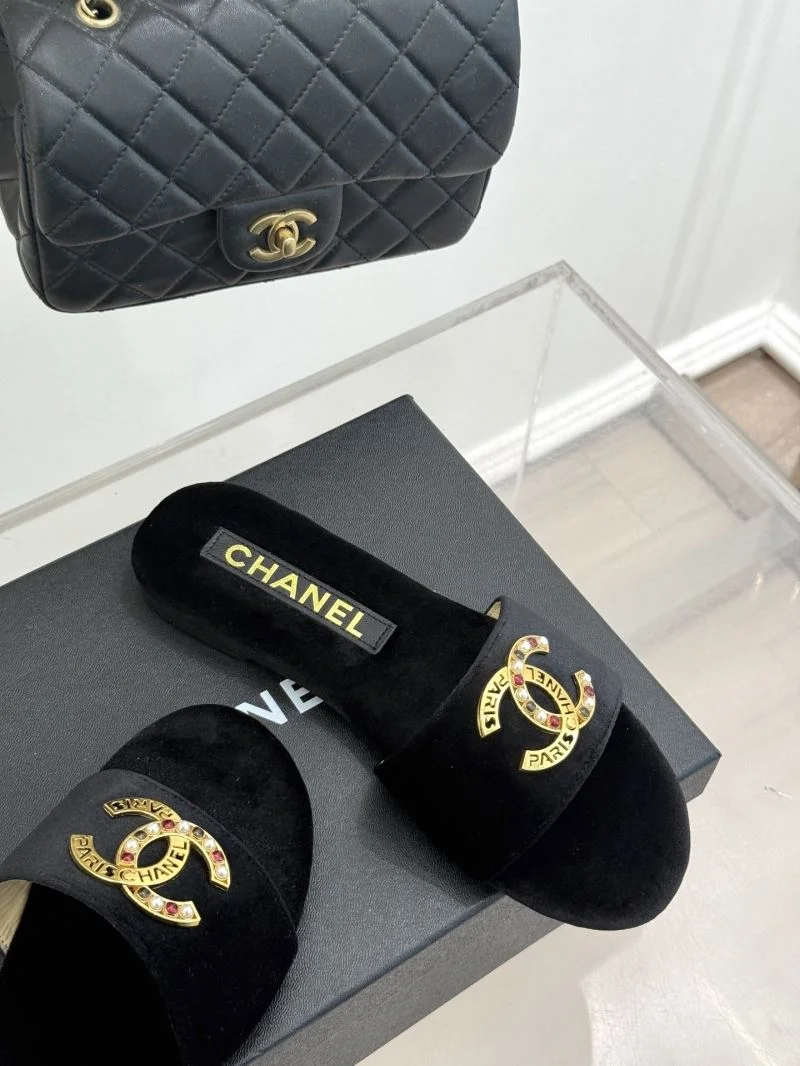 Effortless Chanel Slippers 19913