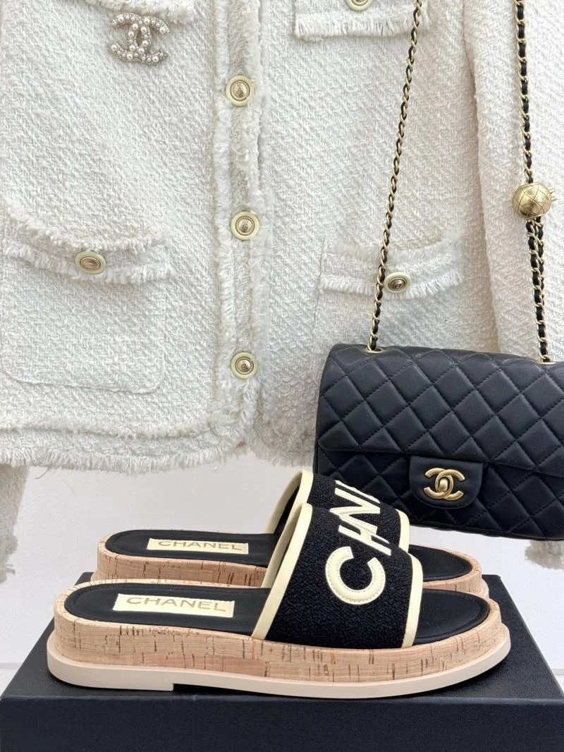 Chanel Slippers Effortless 19788