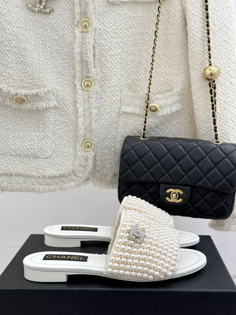Chanel Slippers Functional 19781