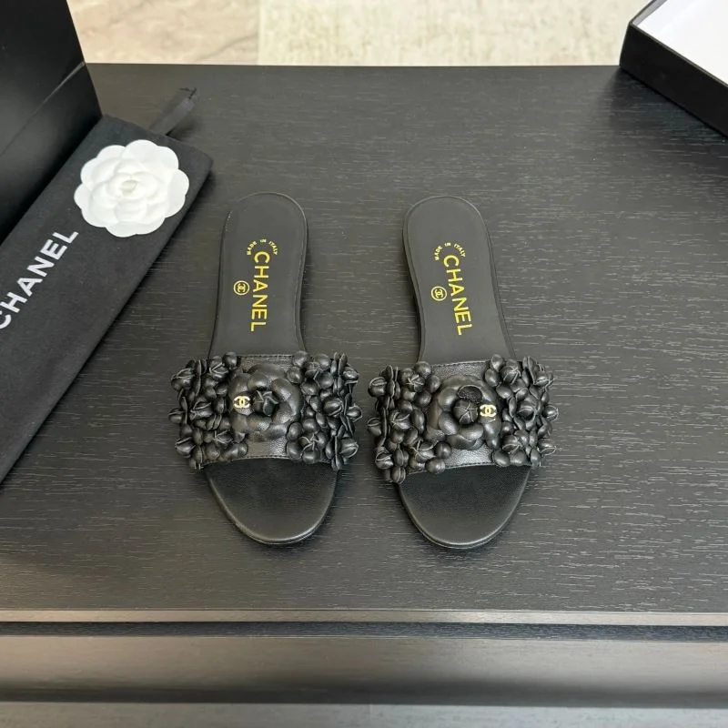 Sporty Chanel Slippers 19768