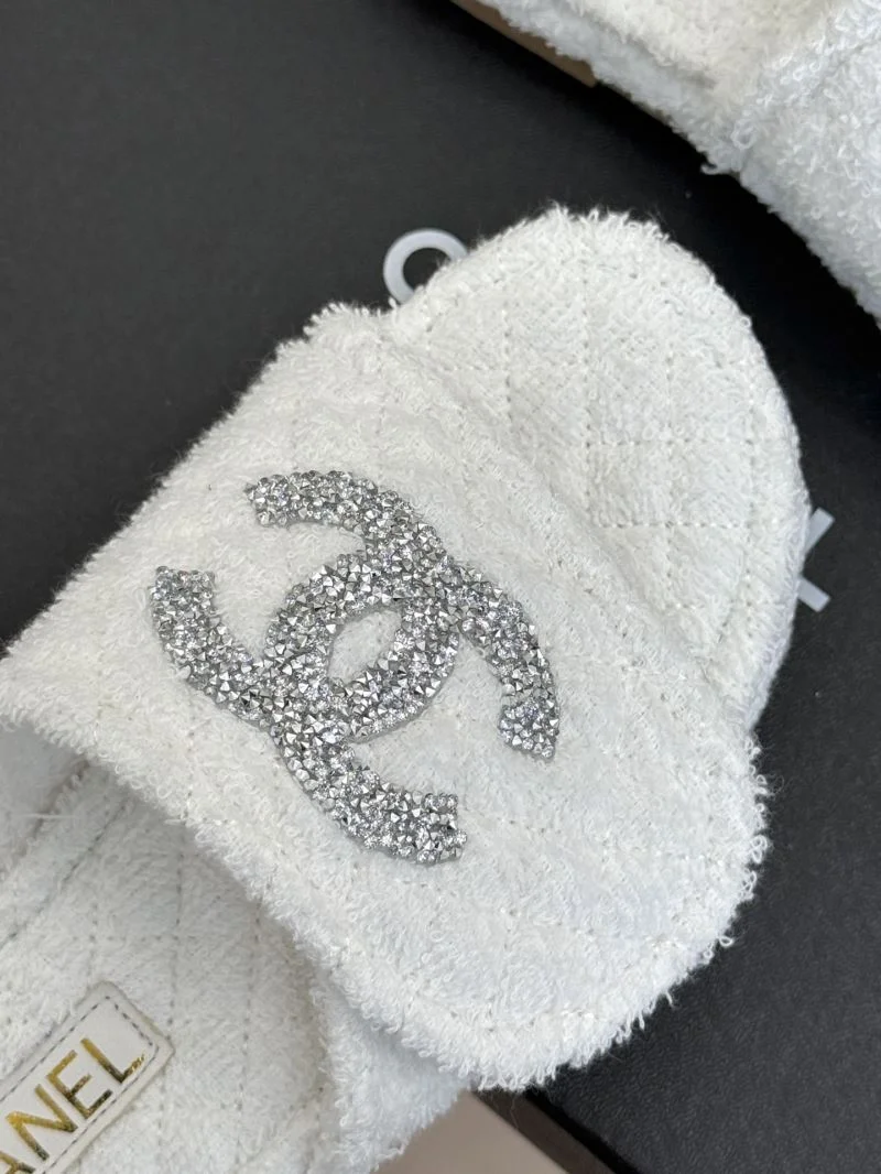 ZipUp Chanel Slippers 19738