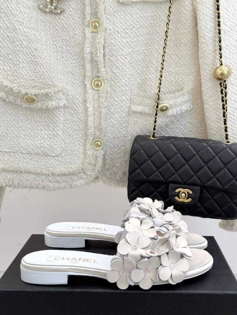 Chanel Slippers Fashionable 19803
