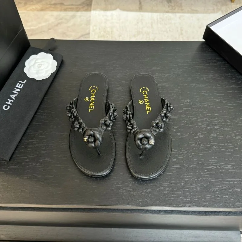 Versatile Chanel Slippers 19704
