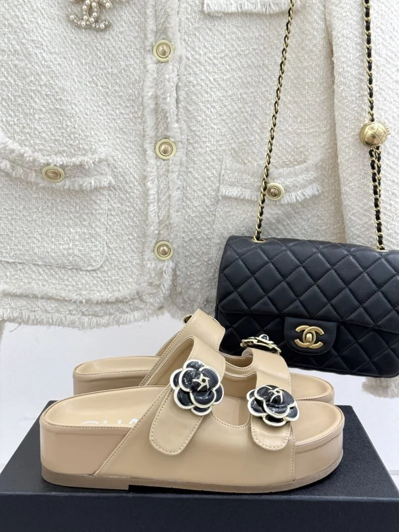 Chanel Slippers EasyMatch 19690