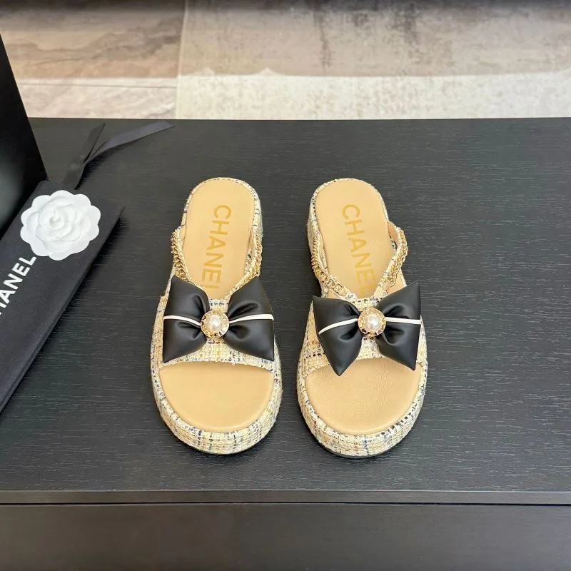 Durable Chanel Slippers 19623