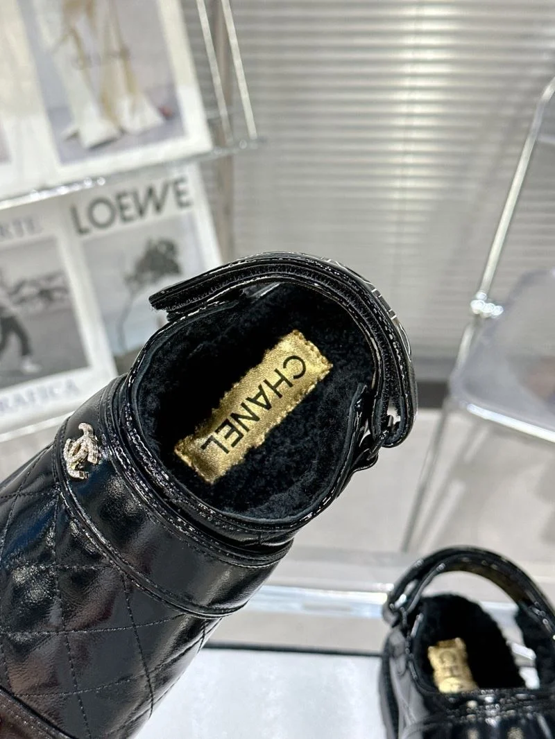 Chanel Slippers Chic 19609