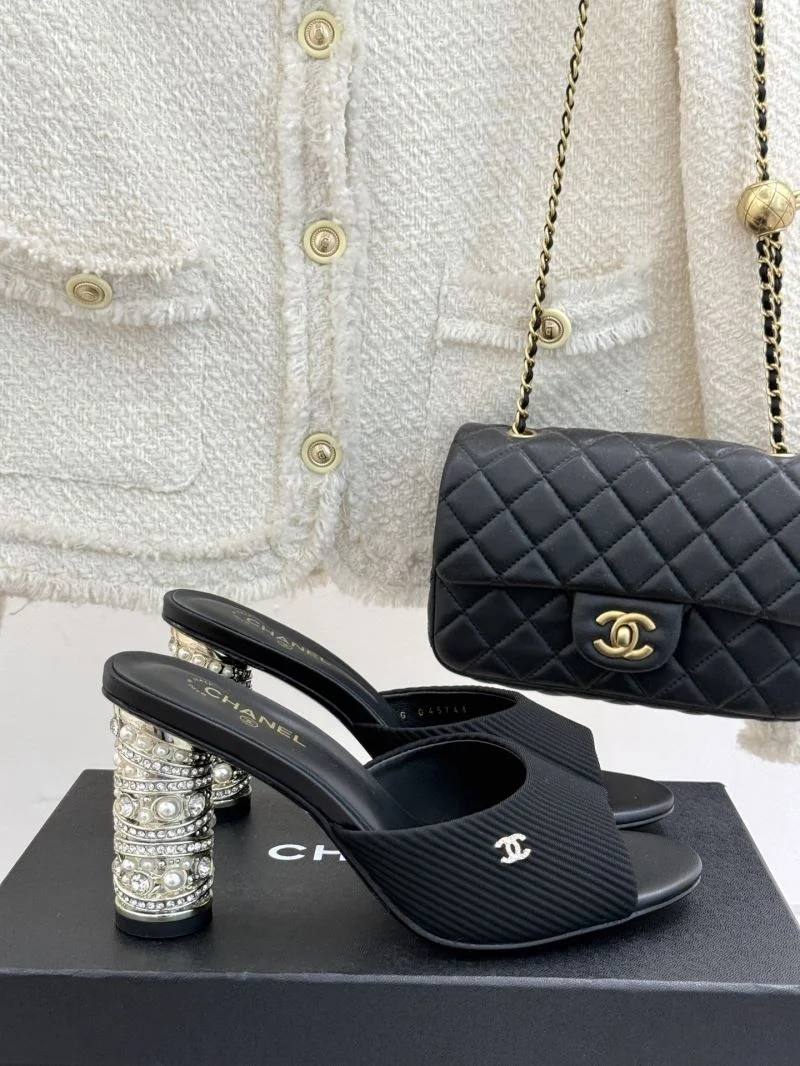 TravelReady Chanel Slippers 18926
