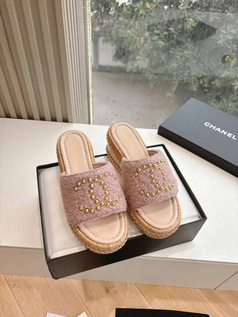Thermal Chanel Slippers 18887