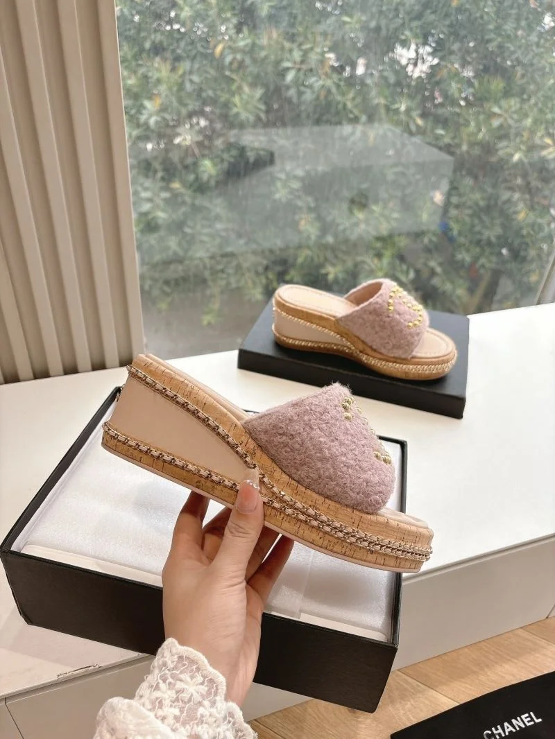 Thermal Chanel Slippers 18887